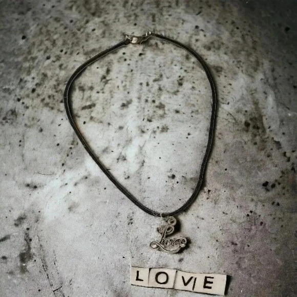 Vintage y2k Love Pendant Rope Choker Necklace - Picture 1 of 5